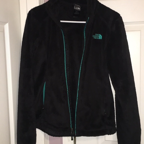 Fuzzy North face jacket - Picture 5 of 6